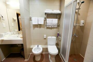 Фото номера Полулюкс с сауной Гостиница Best Western Русский Манчестер г. Иваново 8